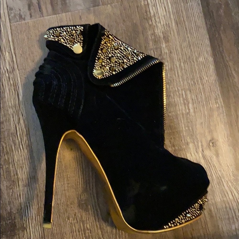 Spiked heel booties